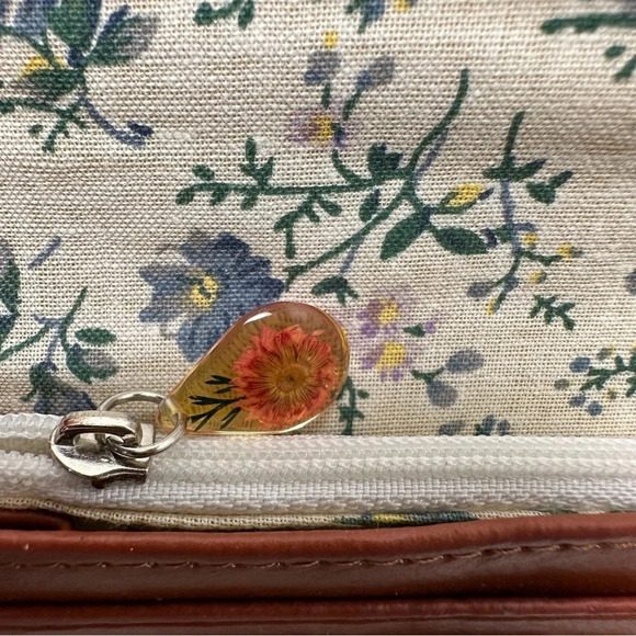 Vintage floral crossbody bag & wallet set mademoiselle by disasterdesigns.co.uk - Picture 6 of 16